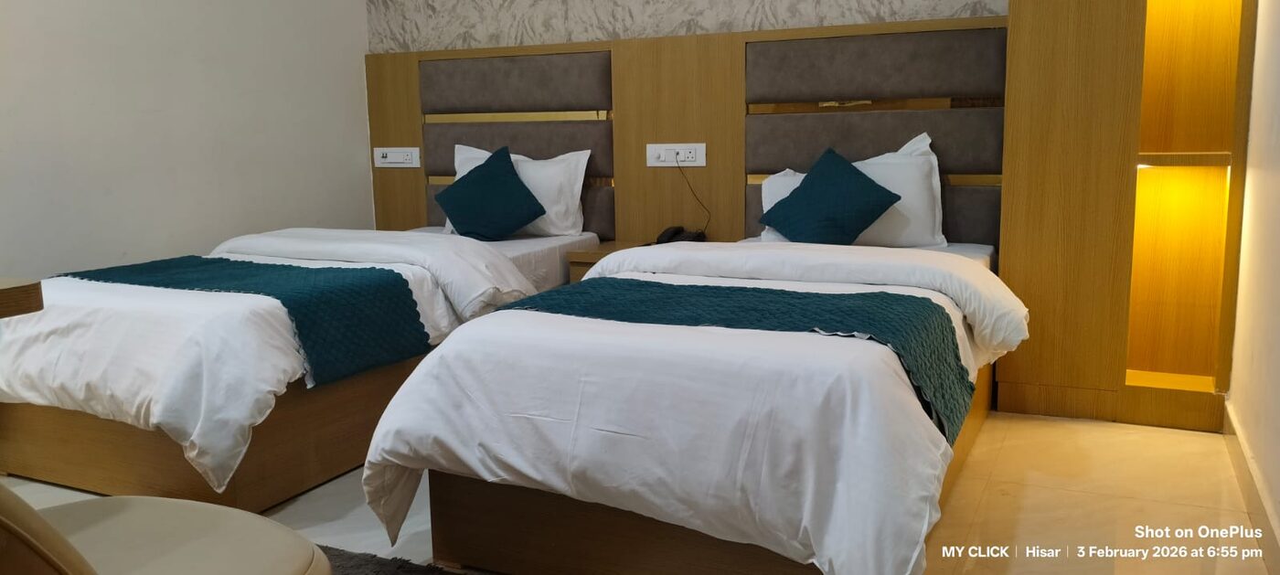 Super Deluxe Room at Hotel The Royal Jewel — photo 2